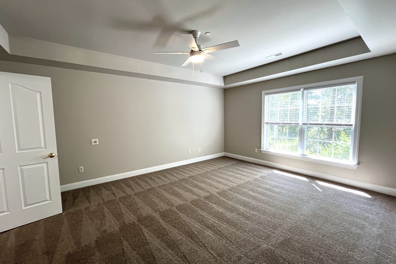 Main Bedroom Upper Level